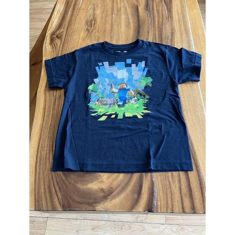 Vintage MINECRAFT Youth? T-Shirt Size Small 100% Cotton Mojang / Jinx